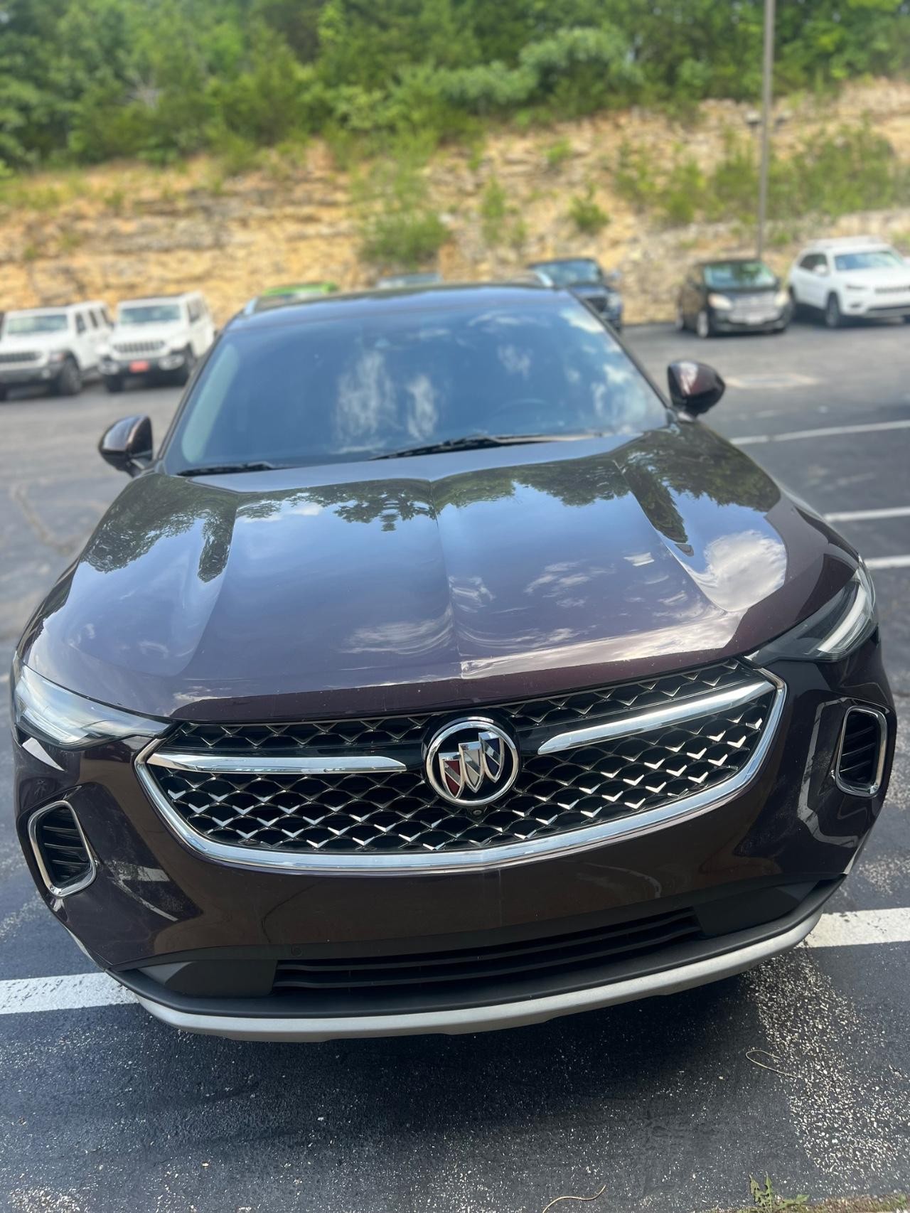 Buick Envision Vehicle Full-screen Gallery Image 03