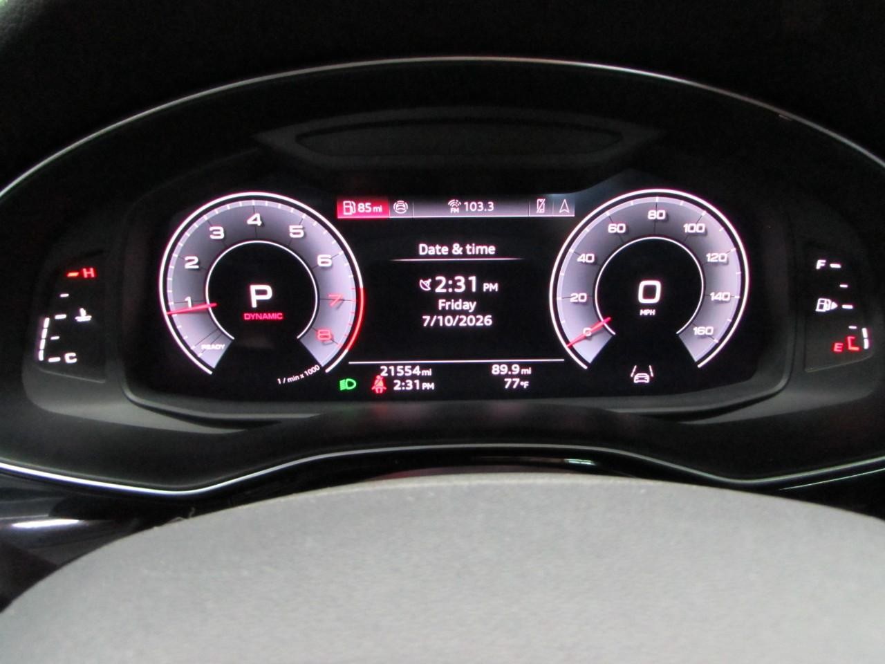 Audi Q7 Vehicle Full-screen Gallery Image 29