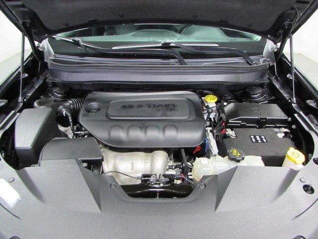 2023 Jeep Cherokee Altitude Lux - Photo 10