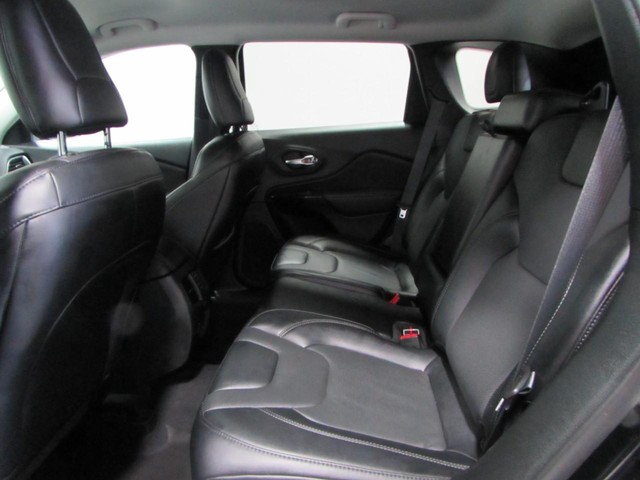 2023 Jeep Cherokee Altitude Lux - Photo 15