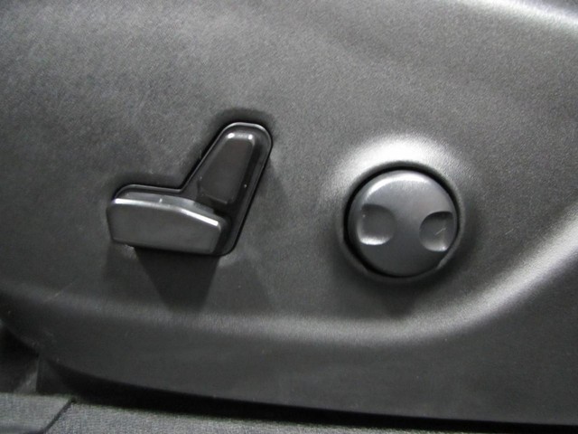 2023 Jeep Cherokee Altitude Lux - Photo 21