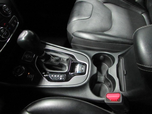 2023 Jeep Cherokee Altitude Lux - Photo 31