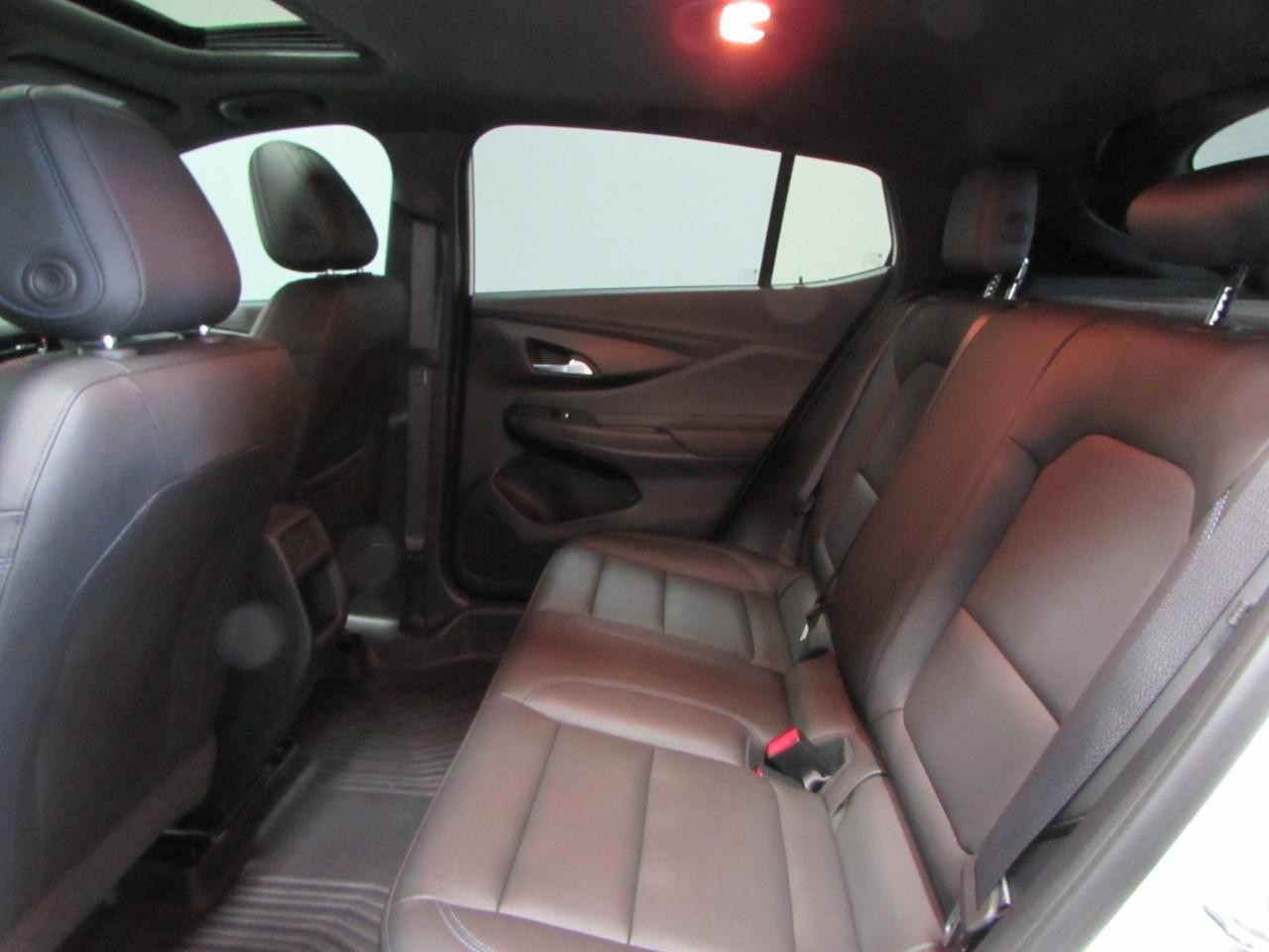 Buick Envista Vehicle Full-screen Gallery Image 15