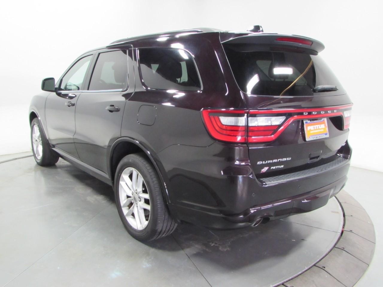 Dodge Durango Vehicle Full-screen Gallery Image 05