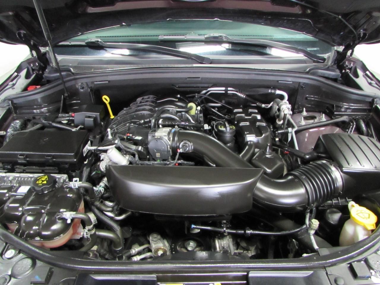 Dodge Durango Vehicle Full-screen Gallery Image 10