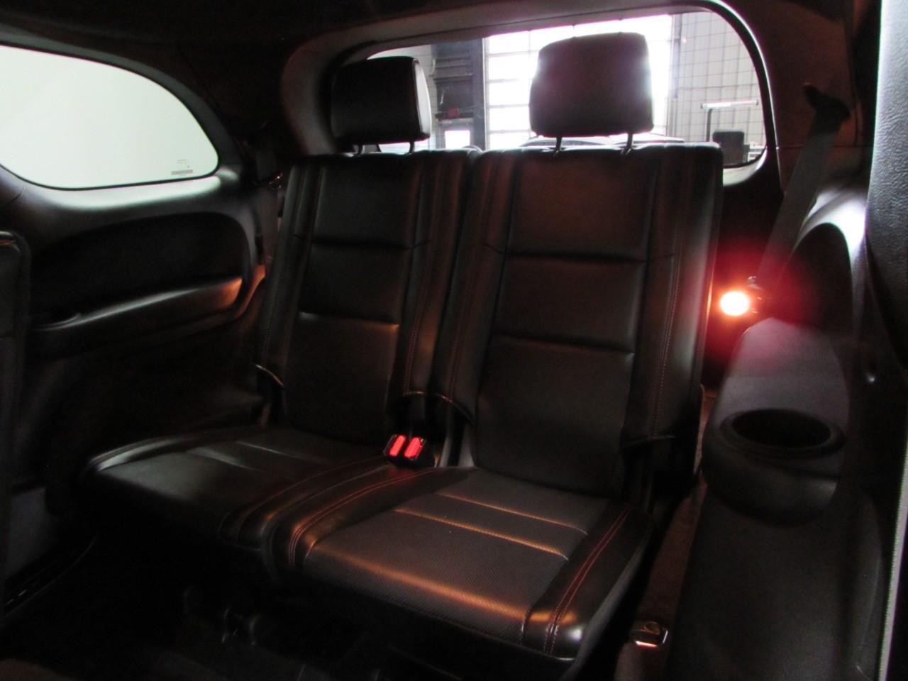 Dodge Durango Vehicle Full-screen Gallery Image 16