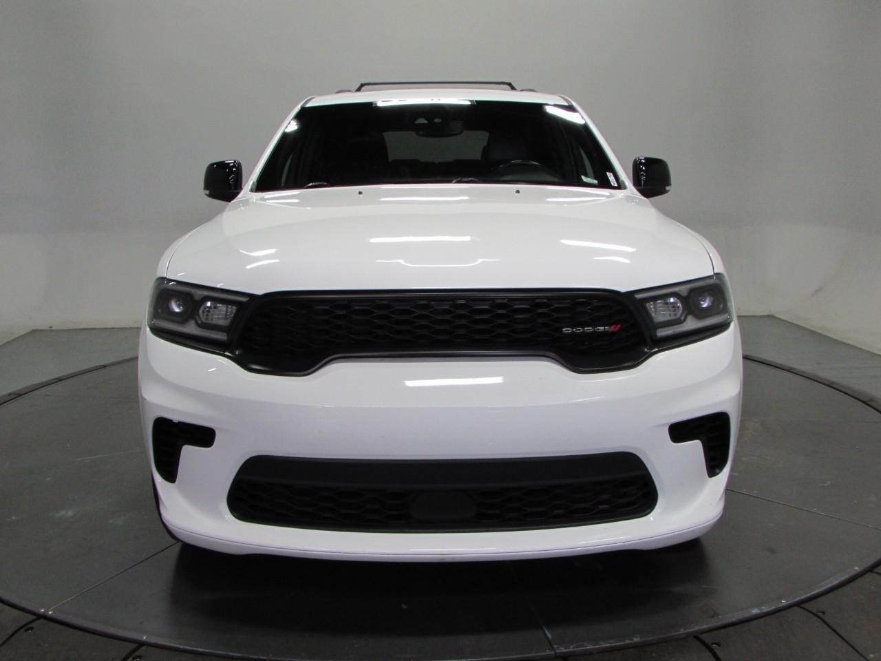 Dodge Durango Vehicle Full-screen Gallery Image 02