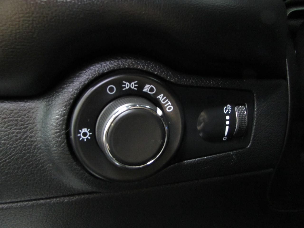 Dodge Durango Vehicle Full-screen Gallery Image 25