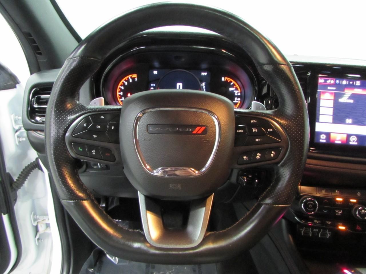Dodge Durango Vehicle Full-screen Gallery Image 26