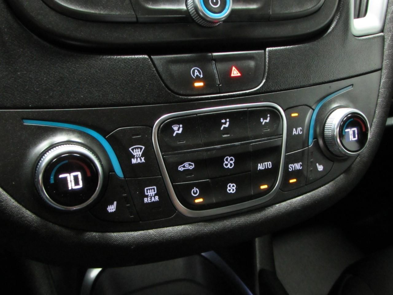 Chevrolet Malibu Vehicle Full-screen Gallery Image 29