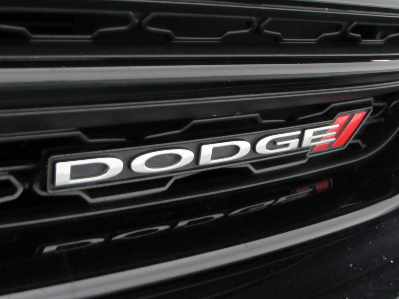 Dodge Charger Vehicle Full-screen Gallery Image 32