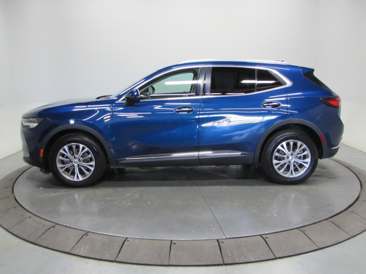Buick Envision Vehicle Full-screen Gallery Image 04