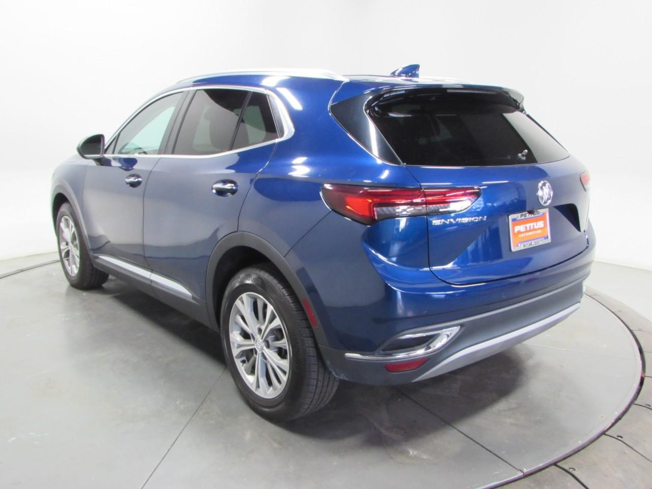 Buick Envision Vehicle Full-screen Gallery Image 05
