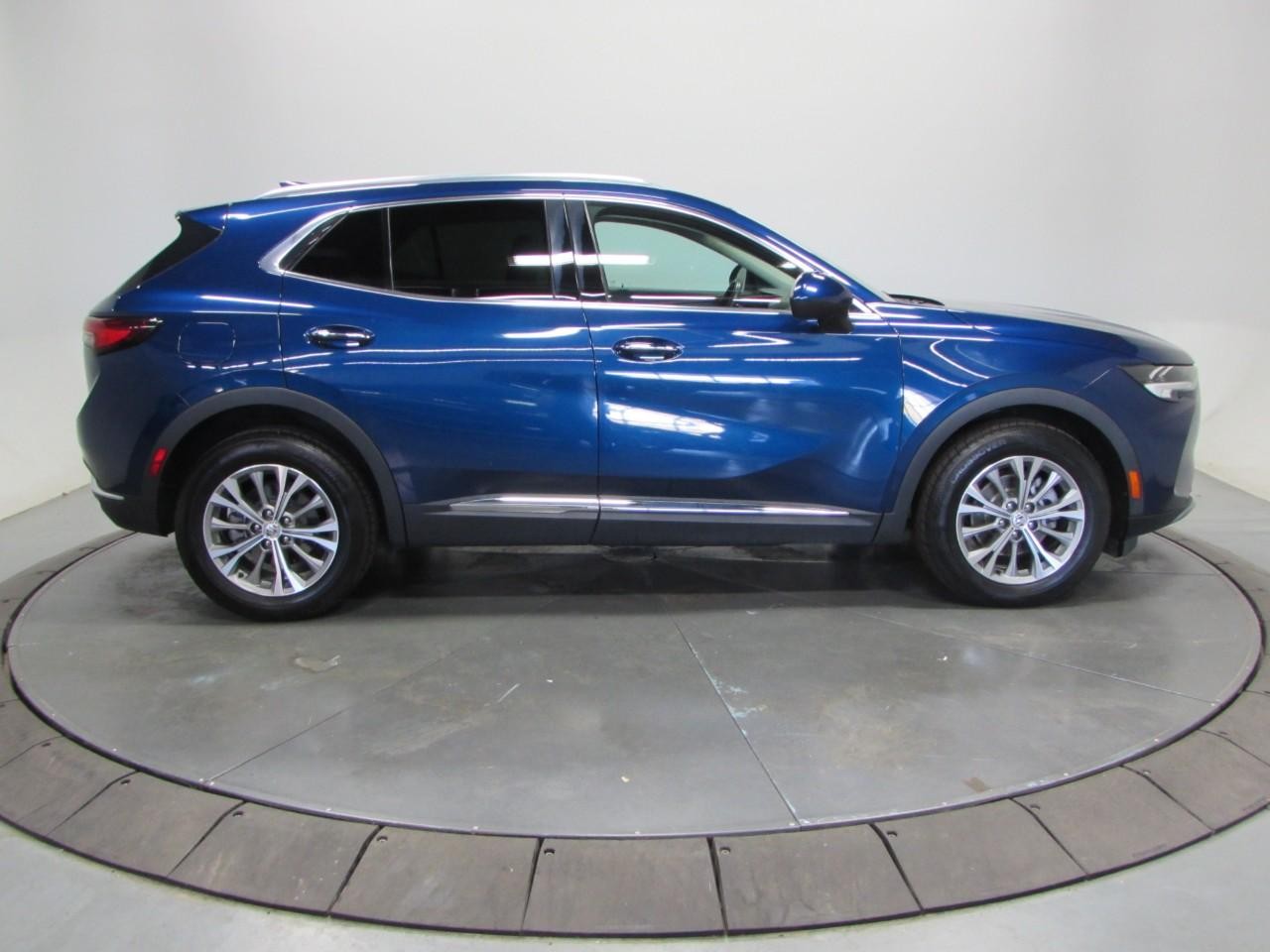Buick Envision Vehicle Full-screen Gallery Image 08