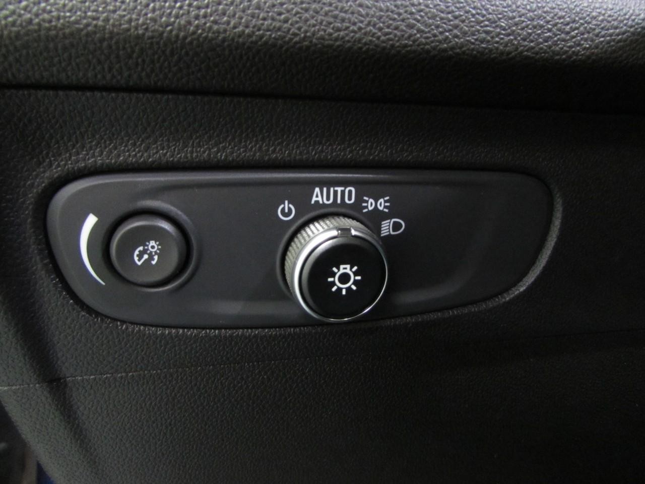 Buick Envision Vehicle Full-screen Gallery Image 22
