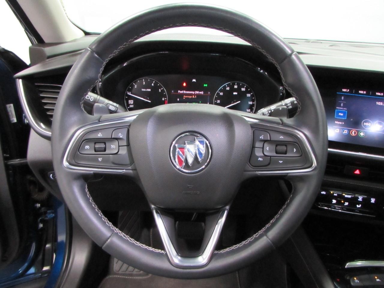 Buick Envision Vehicle Full-screen Gallery Image 23