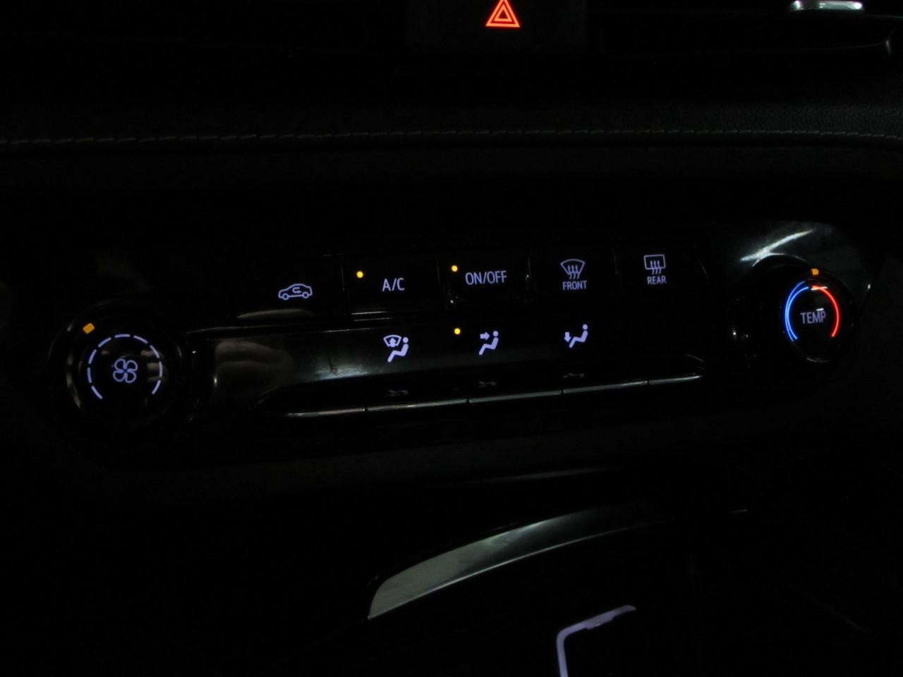 Buick Envision Vehicle Full-screen Gallery Image 29