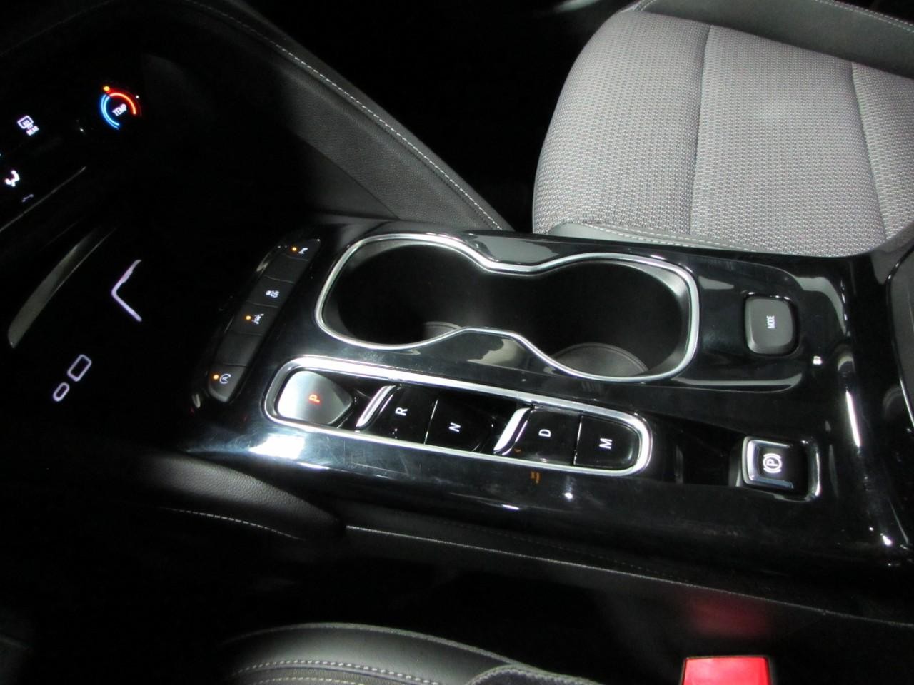 Buick Envision Vehicle Full-screen Gallery Image 30