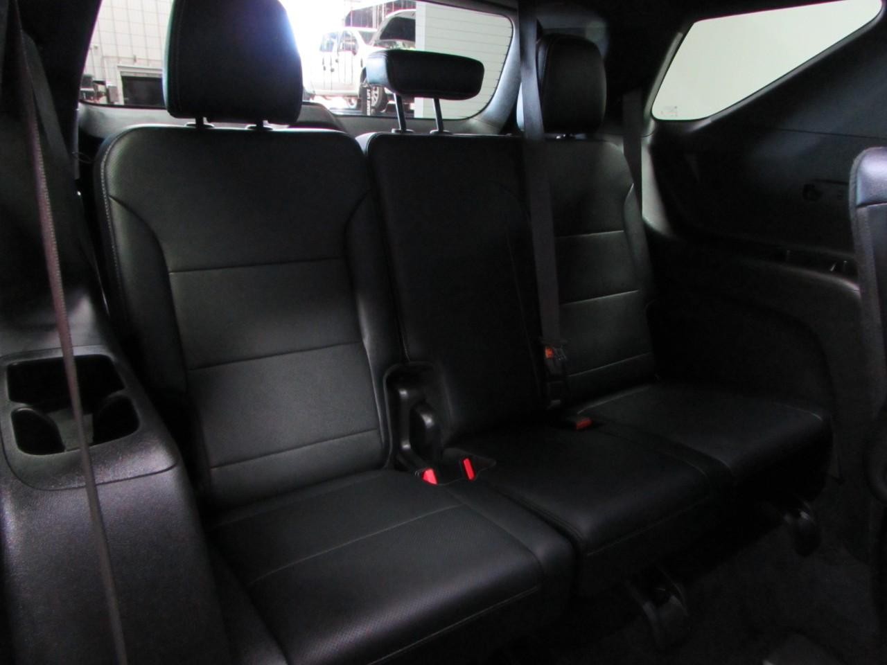 Chevrolet Traverse Vehicle Full-screen Gallery Image 21