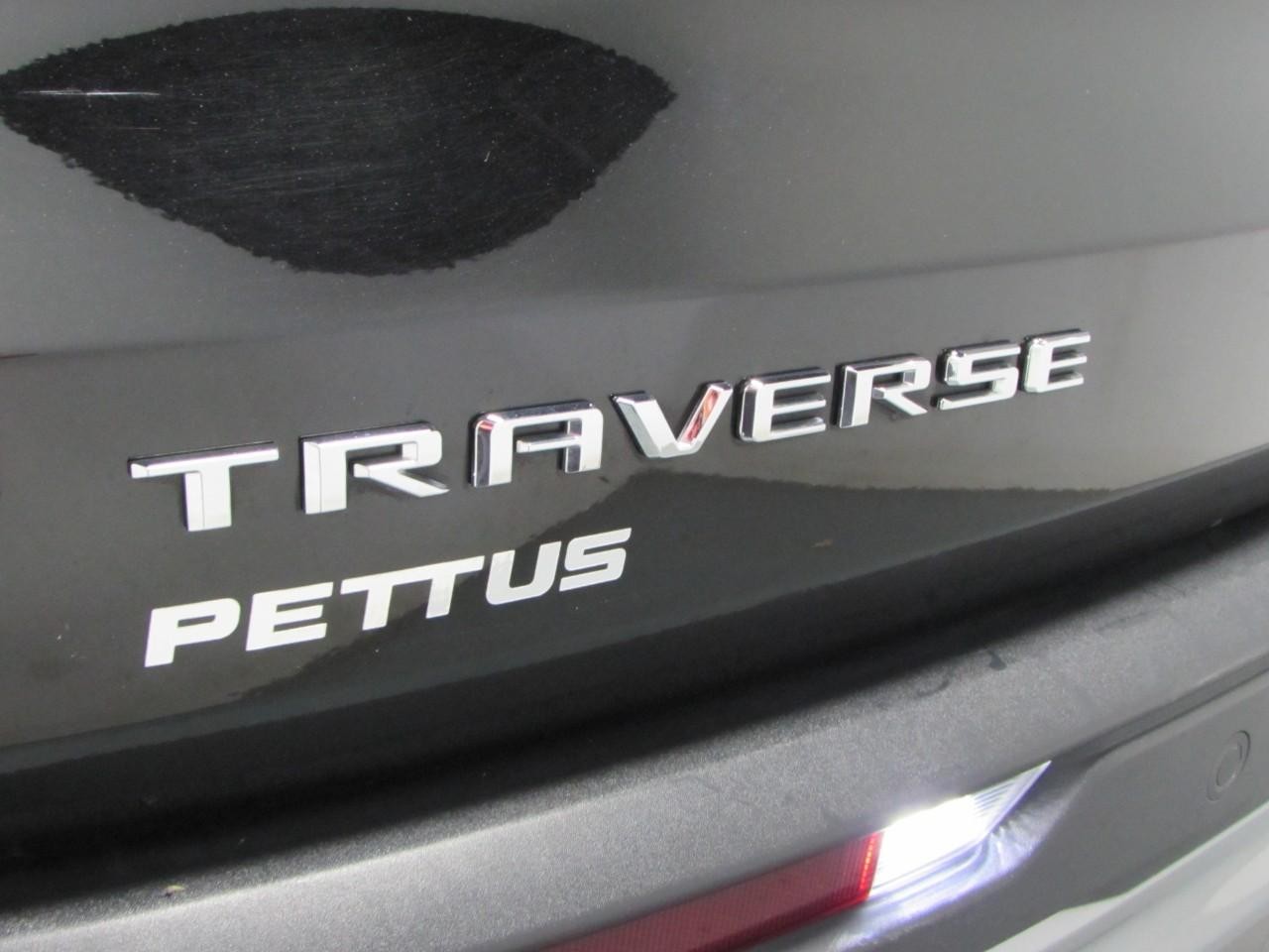 Chevrolet Traverse Vehicle Full-screen Gallery Image 33