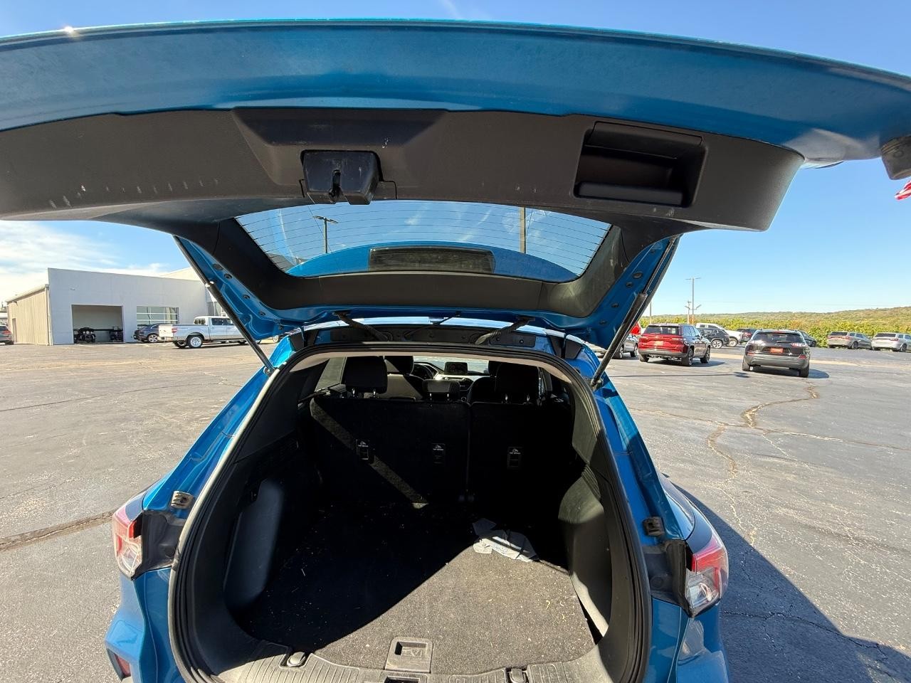 Ford Escape Vehicle Full-screen Gallery Image 10