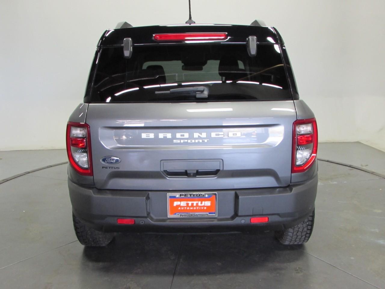 Ford Bronco Sport Vehicle Full-screen Gallery Image 06