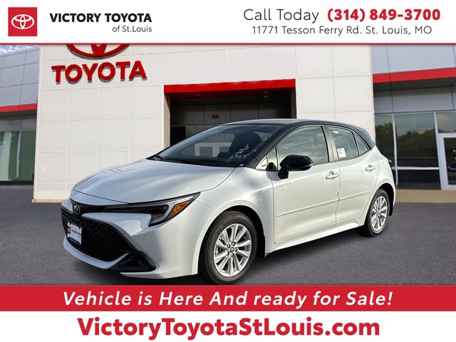 2025 Toyota Corolla Hatchback SE at Victory Toyota of St. Louis in St. Louis MO