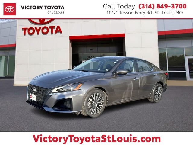 2023 Nissan Altima 2.5 SV at Victory Toyota of St. Louis in St. Louis MO