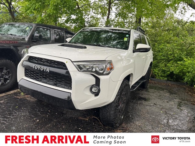 2017 Toyota 4Runner SR5 Premium at Victory Toyota of St. Louis in St. Louis MO