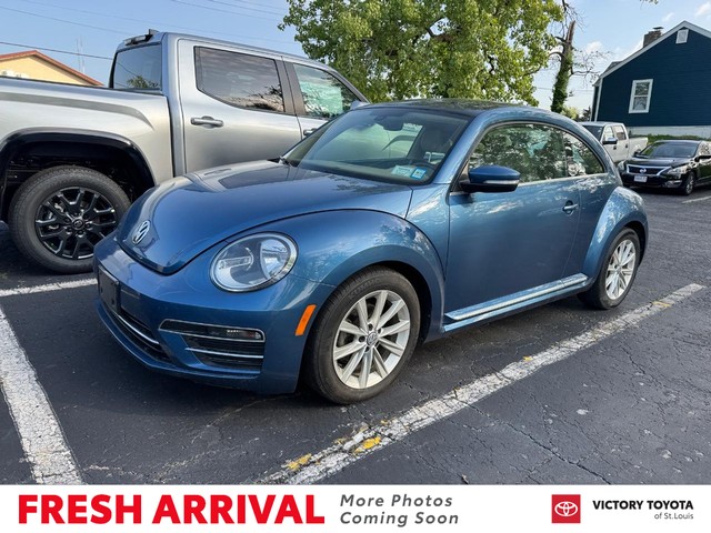 2019 Volkswagen Beetle SE at Victory Toyota of St. Louis in St. Louis MO