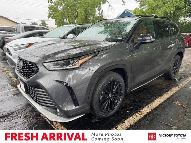 2023 Toyota Highlander XSE at Victory Toyota of St. Louis in St. Louis MO