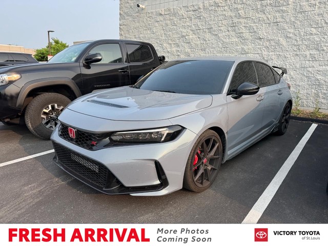 2024 Honda Civic Type R Manual at Victory Toyota of St. Louis in St. Louis MO