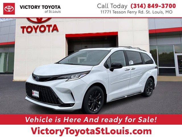 2025 Toyota Sienna XSE at Victory Toyota of St. Louis in St. Louis MO