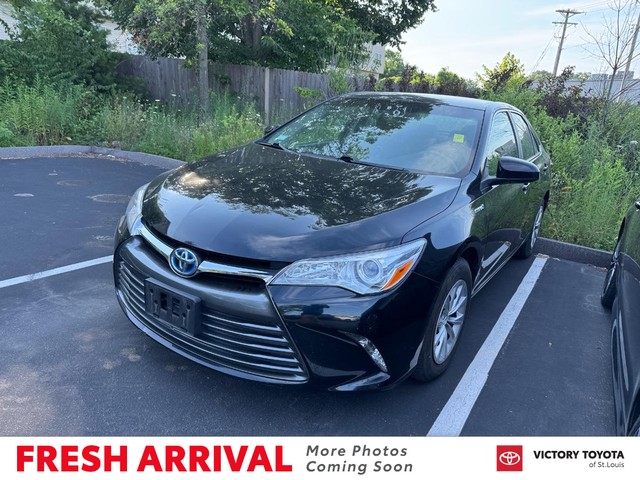 2017 Toyota Camry Hybrid XLE at Victory Toyota of St. Louis in St. Louis MO