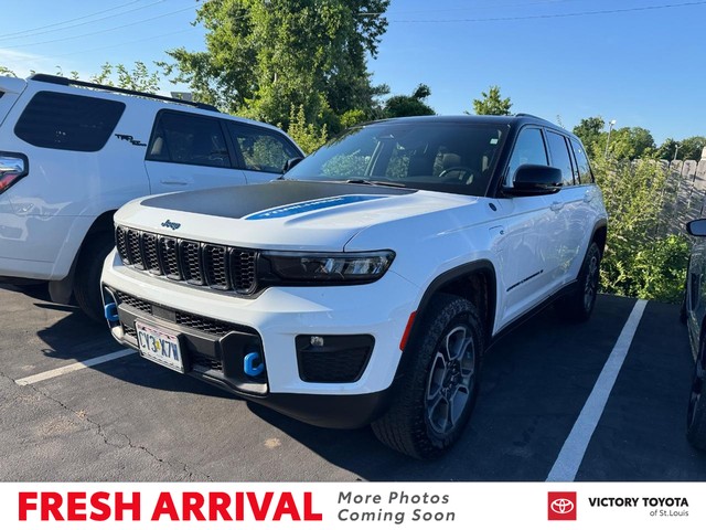 2022 Jeep Grand Cherokee 4xe 4WD Trailhawk at Victory Toyota of St. Louis in St. Louis MO