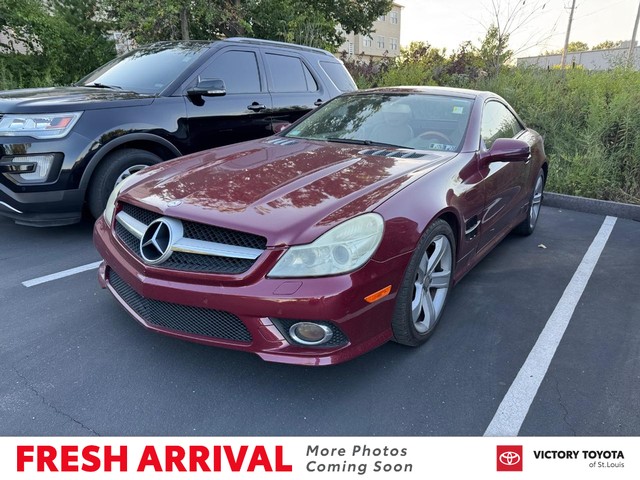 2009 Mercedes-Benz SL-Class V8 at Victory Toyota of St. Louis in St. Louis MO