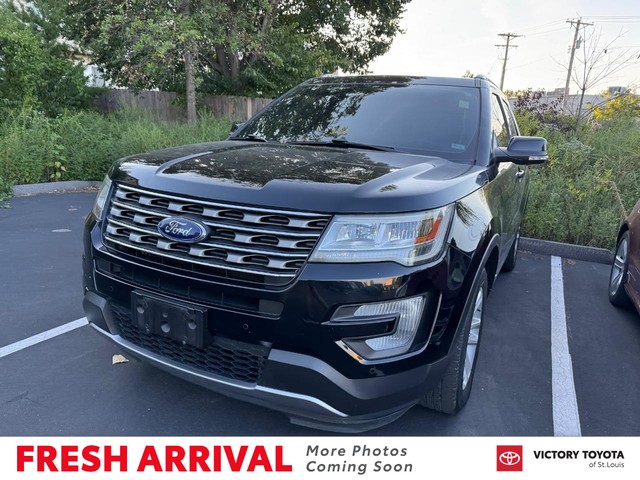 2017 Ford Explorer XLT at Victory Toyota of St. Louis in St. Louis MO