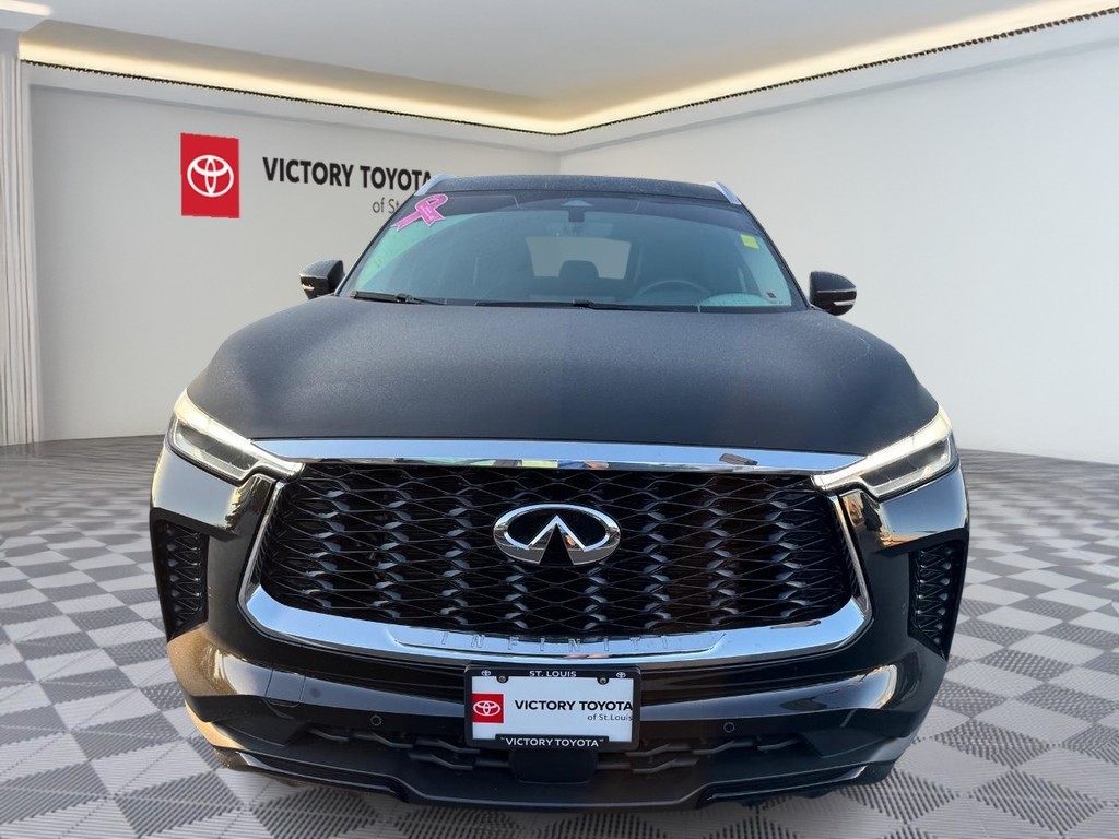 INFINITI QX60 Vehicle Full-screen Gallery Image 10