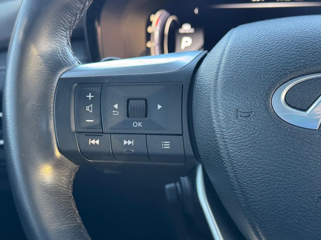 INFINITI QX60 Vehicle Full-screen Gallery Image 24