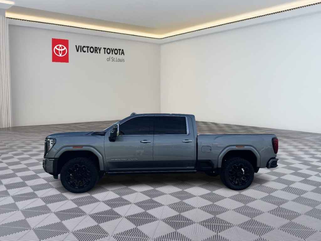 GMC Sierra 2500HD Vehicle Full-screen Gallery Image 07