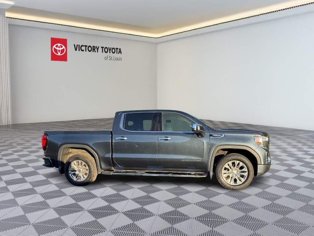 GMC Sierra 1500 Vehicle Full-screen Gallery Image 02