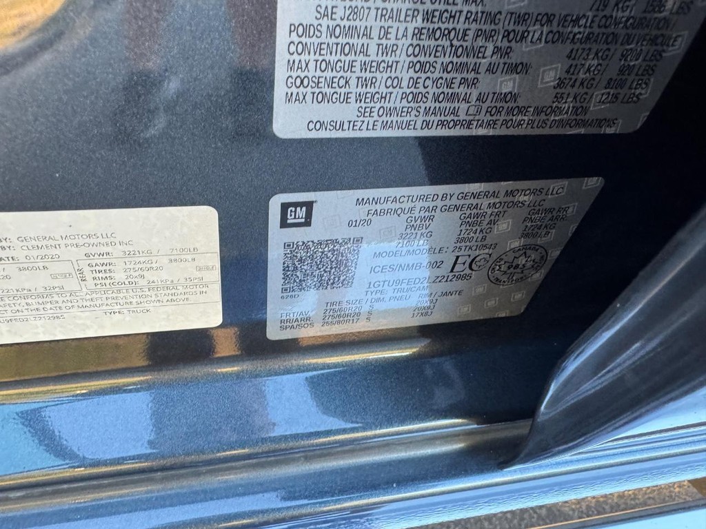 GMC Sierra 1500 Vehicle Full-screen Gallery Image 28