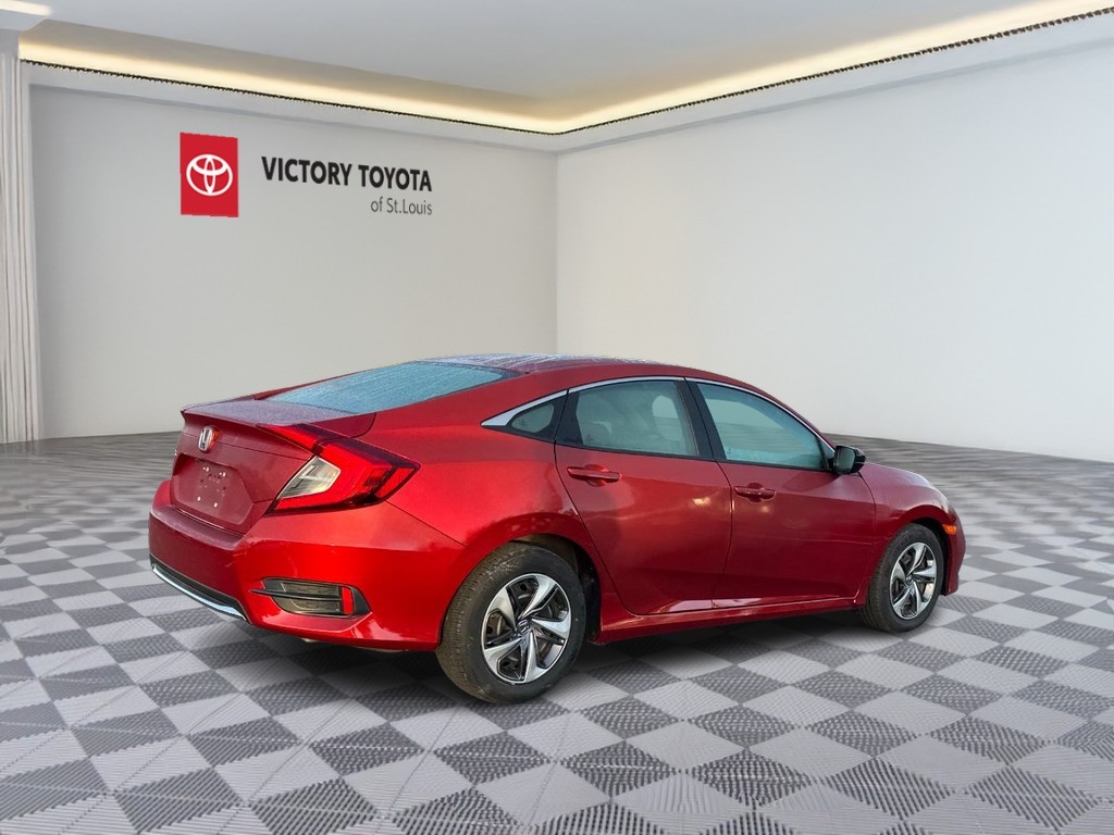 Honda Civic Sedan Vehicle Full-screen Gallery Image 03