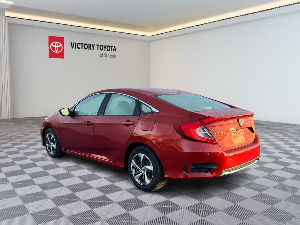 Honda Civic Sedan Vehicle Full-screen Gallery Image 06
