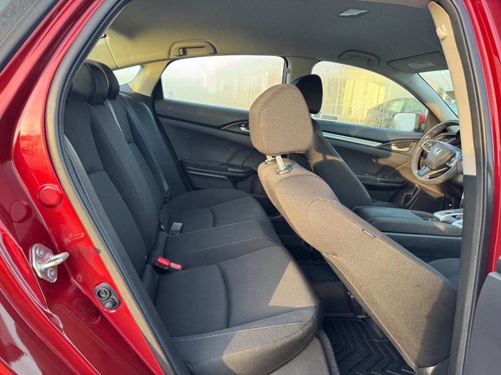 Honda Civic Sedan Vehicle Full-screen Gallery Image 11