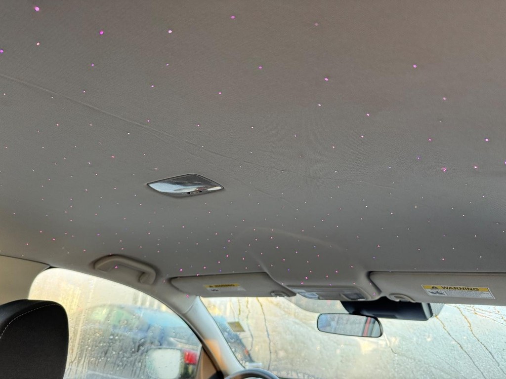 Honda Civic Sedan Vehicle Full-screen Gallery Image 16