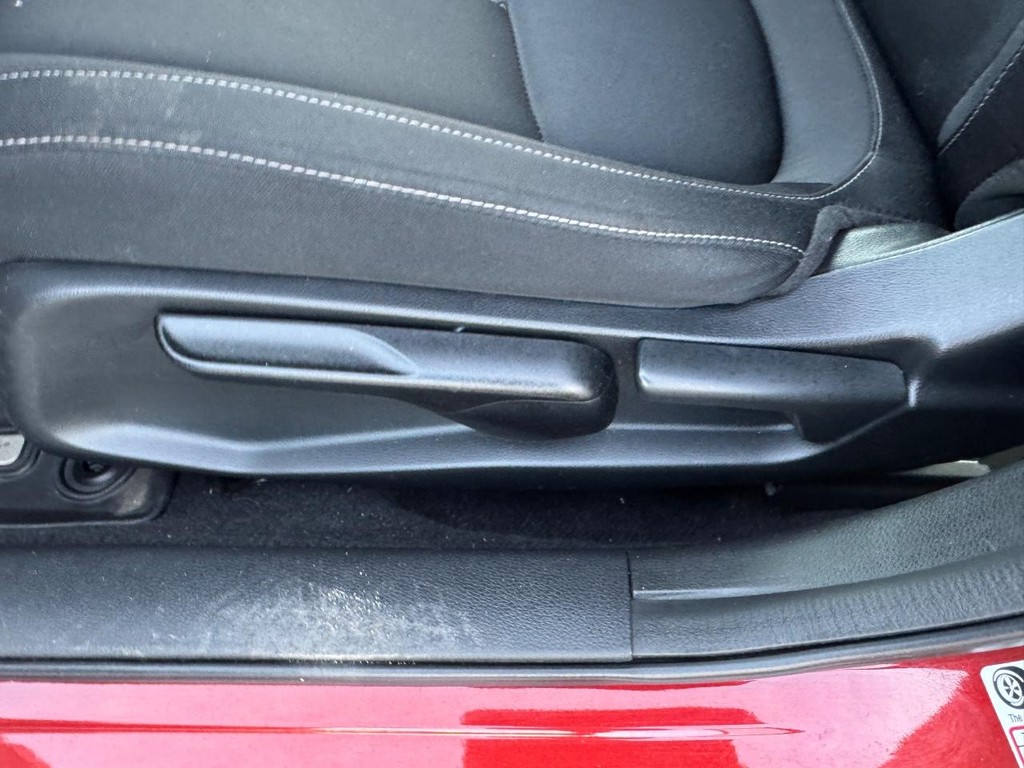 Honda Civic Sedan Vehicle Full-screen Gallery Image 17