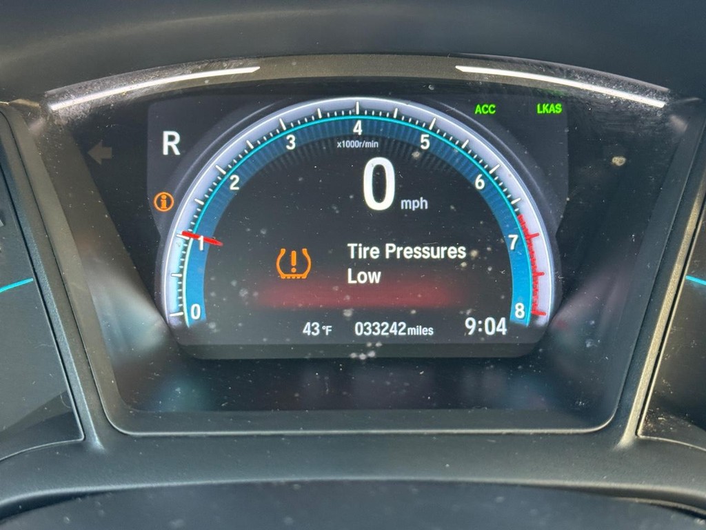 Honda Civic Sedan Vehicle Full-screen Gallery Image 23