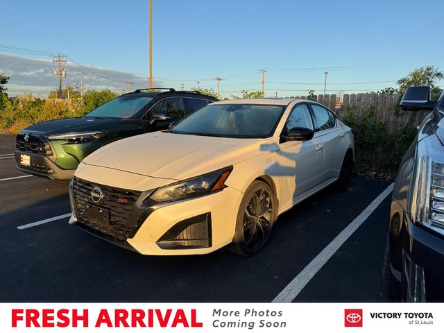 2024 Nissan Altima 2.5 SR at Victory Toyota of St. Louis in St. Louis MO