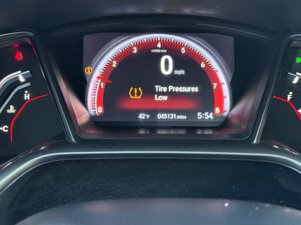 Honda Civic Si Sedan Vehicle Full-screen Gallery Image 25